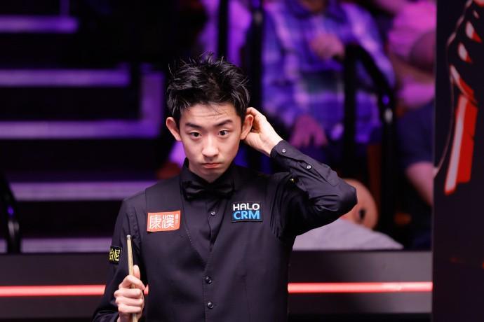 九游娱乐登录入口-斯诺克世锦赛：吴宜泽13-11塞尔比晋级8强，等待特鲁姆普和瓦菲的胜者